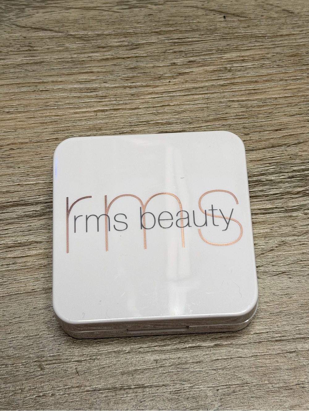 RMS Beauty Prosecco fizz - ReDimension Hydra Dew Luminizer - Picture 2 of 3
